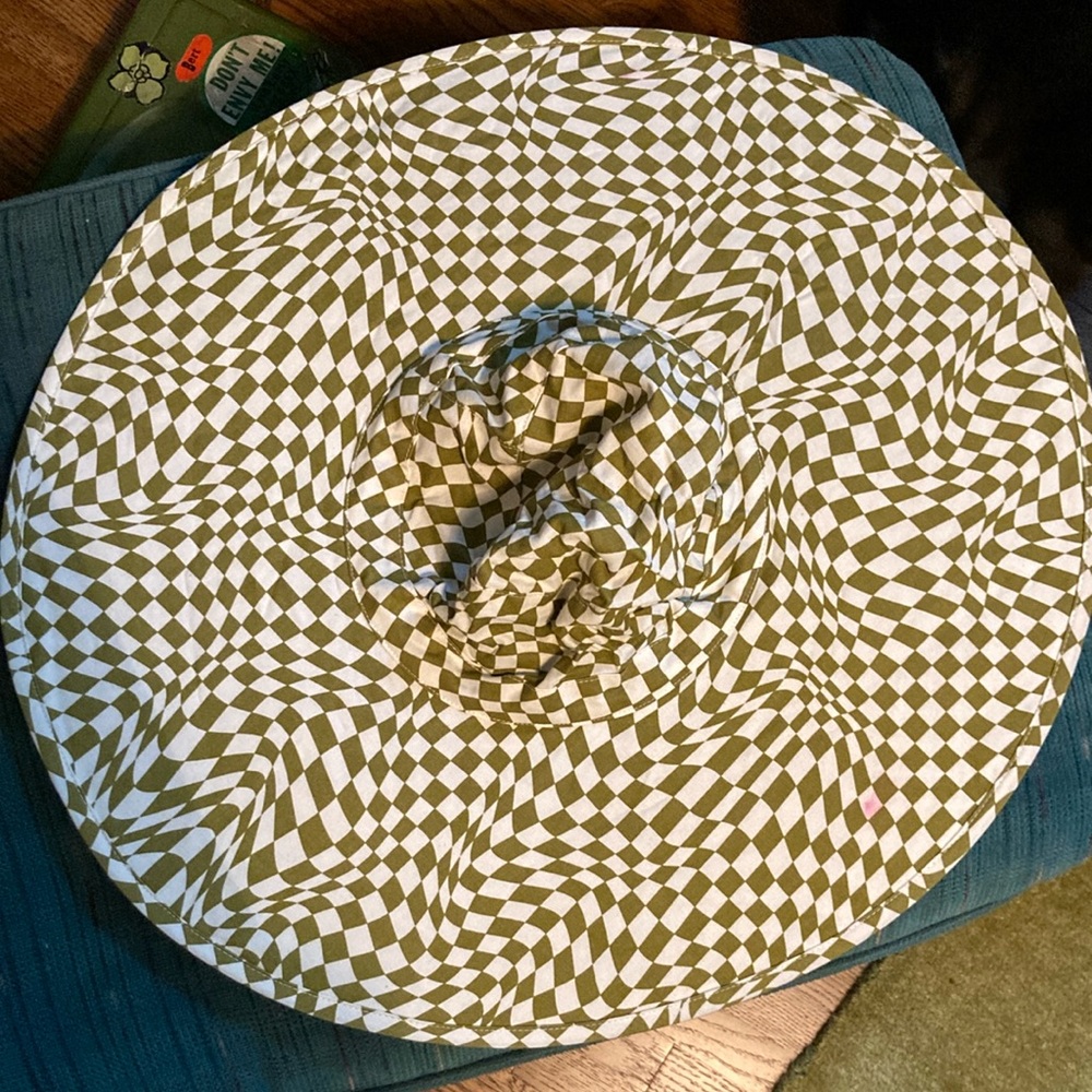 Baggu Green and White Checkered Hat